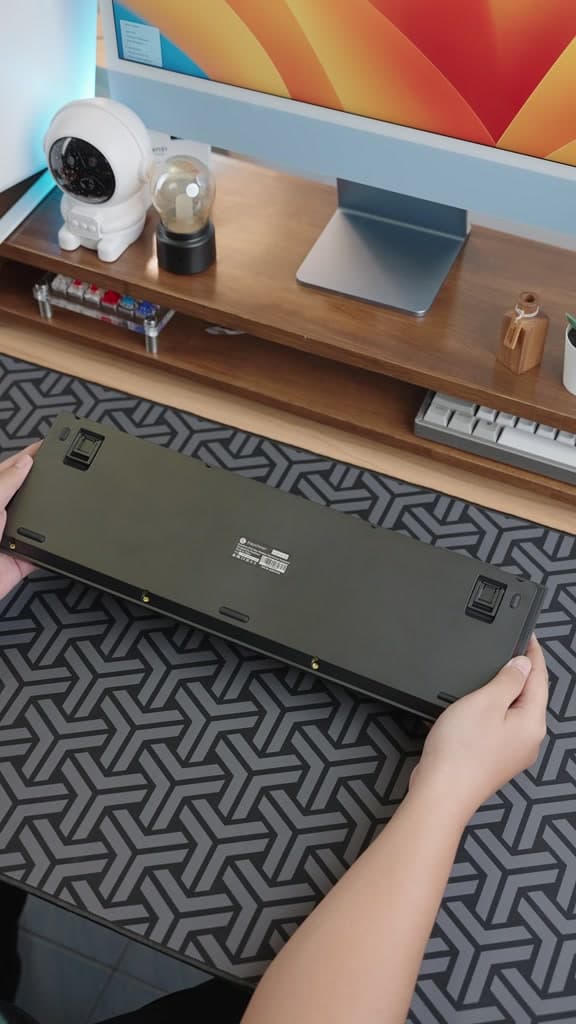 Keychron K10 Max คีย์บอร์ดไร้สายเสียงเงียบ RGB 100% พร้อมประกัน 2 ปี